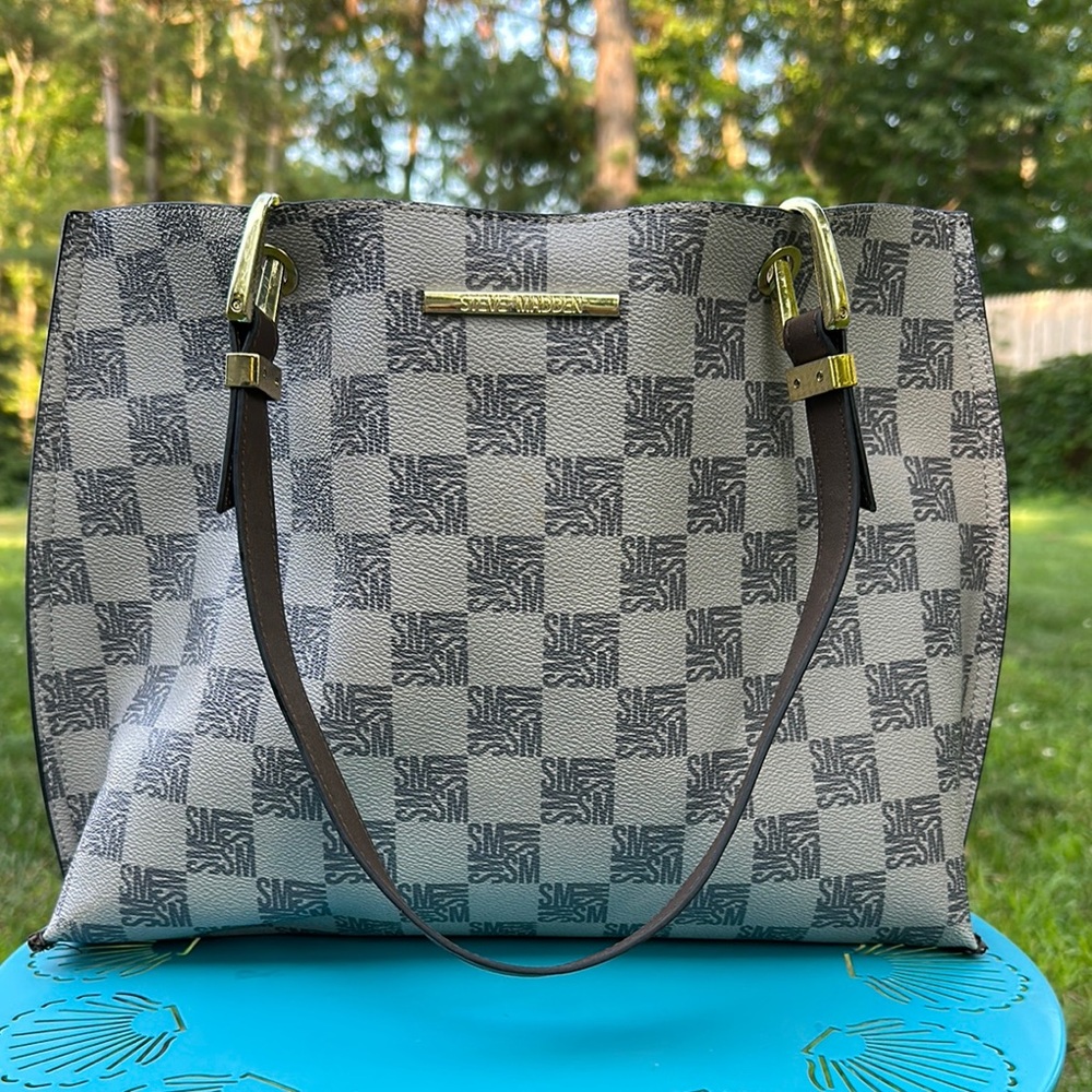 Steve Madden Gray and Black Chic Tote